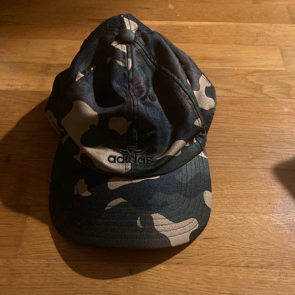 🌲⛰️Adidas Camo Drifit Athletic Hat - Picture 2 of 7